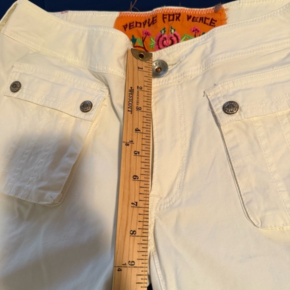 People for Peace White Cotton Pants with Floral Embroidery, Size 30 - Picture 10 of 13